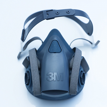 Полумаска 3М серии 7500 модель 7502, размер средний